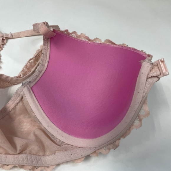 PINK Victorias Secret 34C Lightly Lined Bra Pink Floral Lace Front Close - Picture 5 of 5